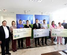 Rede feminina de combate ao câncer 
recebe prêmio do Nota Paraná