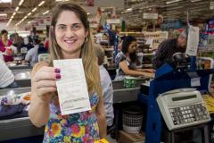 No mês das mães, Nota Paraná dá prêmios 
de R$ 200 mil, R$ 120 mil e R$ 80 mil   

